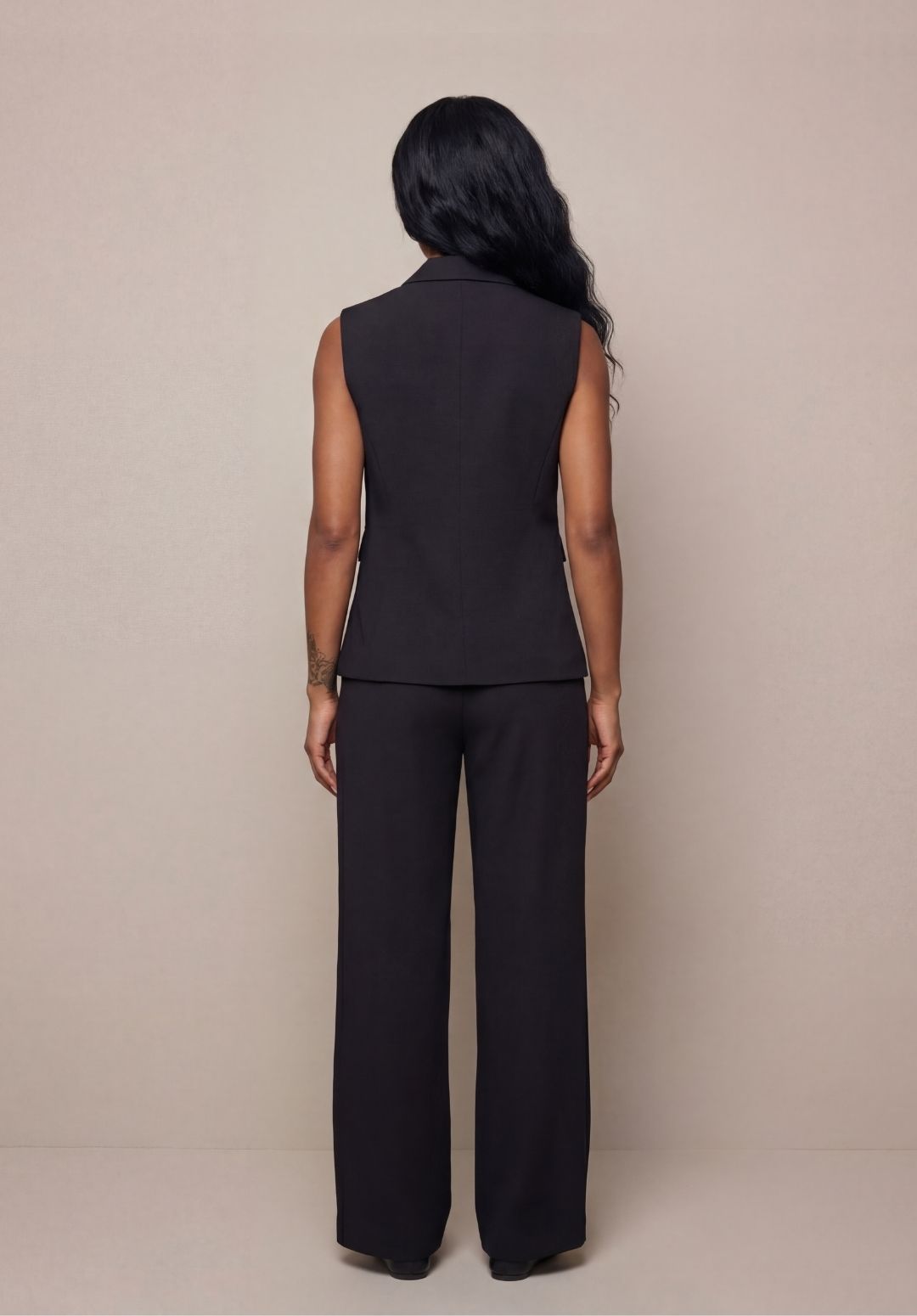 Appliqué Sleeveless Blazer Set